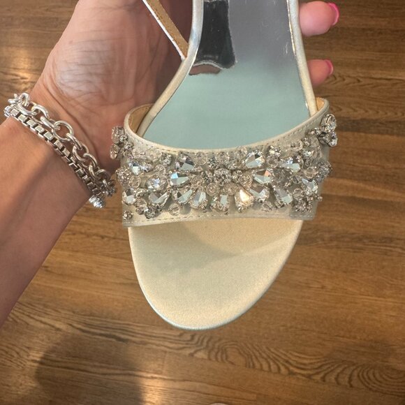 Badgley Mischka Tempest Embellished Block Heel Sandal-NWT, Size 8 - Picture 5 of 6